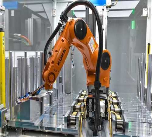 「岚江科技」获数百万元融资，打造农业多功能机器人