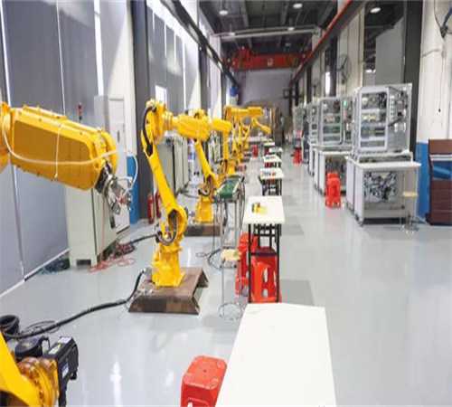 “中国制造”在喜忧并存中迎来机器人时代